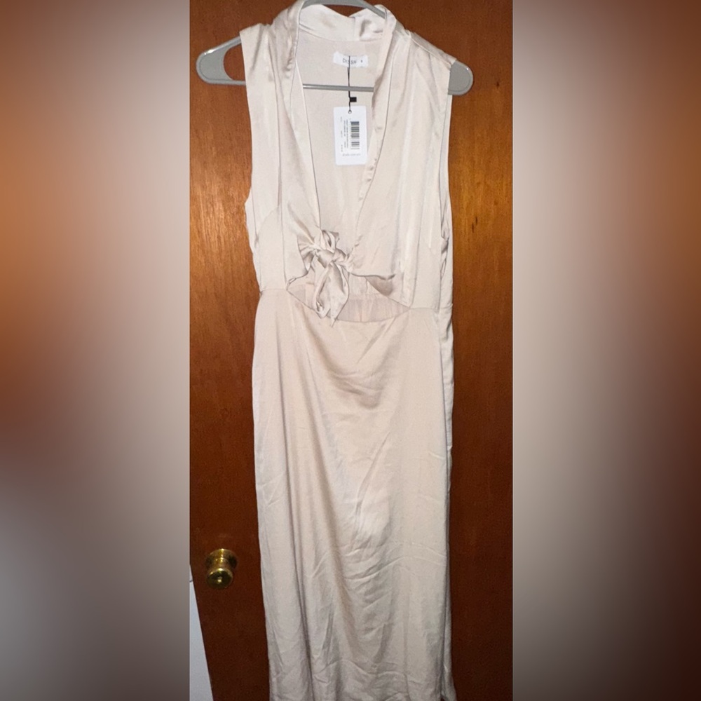 Dissh dress
